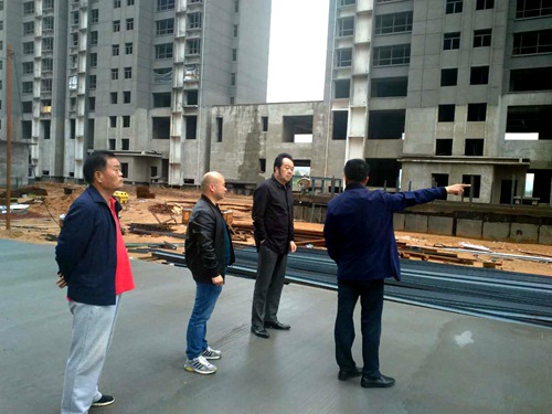 大秦置業公司國慶中秋期間慰問神木一線員工