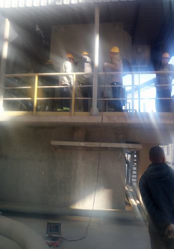 設備租賃中心順利完成與生態水泥預防試驗合同簽訂