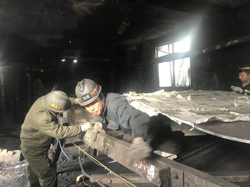 機(jī)電安裝公司：滿(mǎn)滿(mǎn)冬日情  慰問(wèn)暖人心