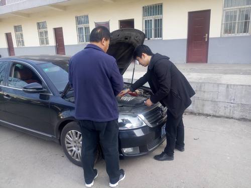 銅煤公司駕駛員爭當安全“護航手”