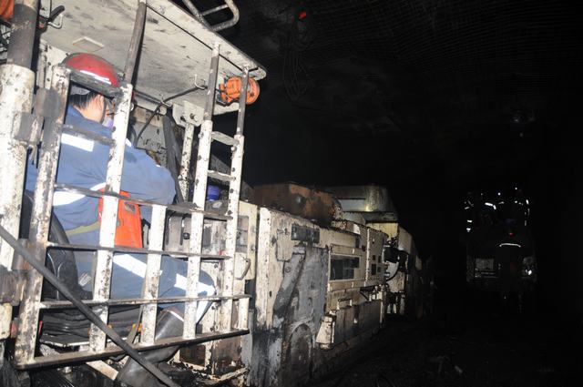 掘進公司單月掘進882米創(chuàng)建設集團單月掘進進尺新紀錄