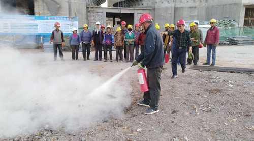 天工公司土建二部認真開展應急救援演練