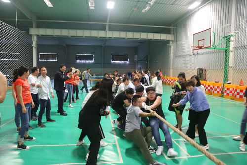 陜煤建設(shè)天工、設(shè)計(jì)、大秦置業(yè)、咸陽公司聯(lián)合舉辦迎國慶 “拔河”聯(lián)誼賽