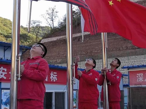 我與我的第一個(gè)基層國(guó)慶節(jié)