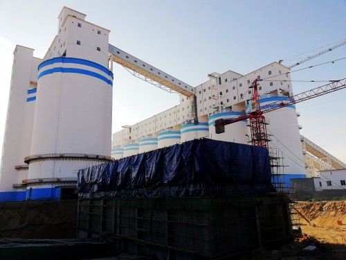 陜煤建設澄合分公司承建的小保當選煤廠5A、5B轉載點工程順利封頂