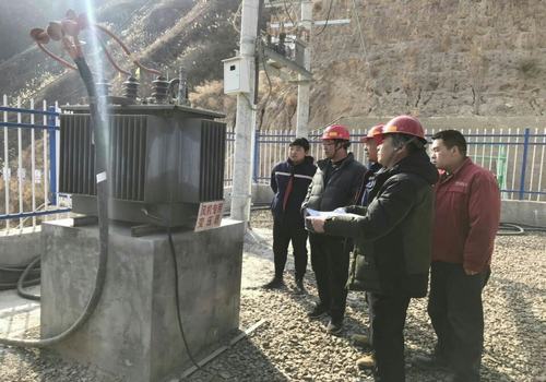 陜煤建設(shè)設(shè)備租賃中心開展春節(jié)前機(jī)電設(shè)備安全大檢查