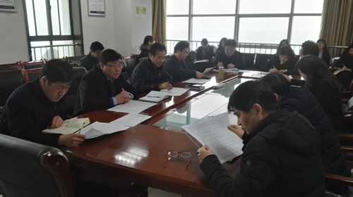 鼓足干勁謀發展 追趕超越創佳績