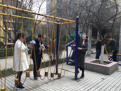 弘揚(yáng)中華魂  雷鋒在行動