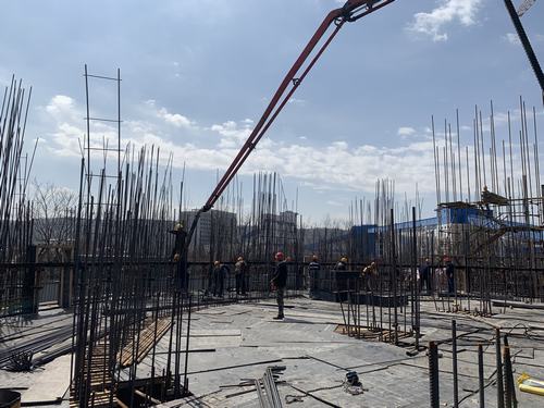 陜煤建設(shè)韓城分公司彬長(zhǎng)小莊礦井及選煤廠新建產(chǎn)品倉(cāng)工程滑模順利開工