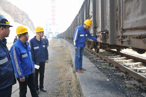 陜煤建設洗選煤運營公司：心系勞動者  “五一”進基層