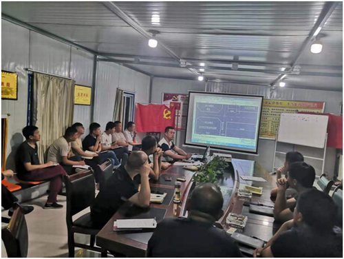 陜煤建設掘進公司：曹家灘項目部提前38天完成順槽施工