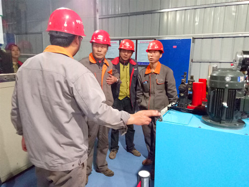  陜煤建設礦建三公司關山項目部“雙節”期間安全管理不放松