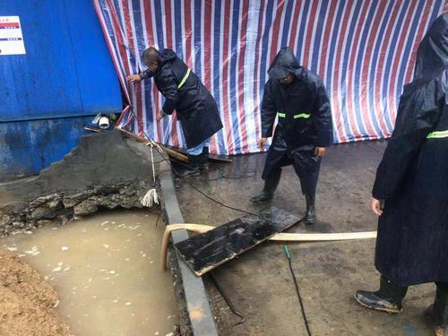 陜煤建設韓城分公司土建十二項目部雨期來臨防汛忙