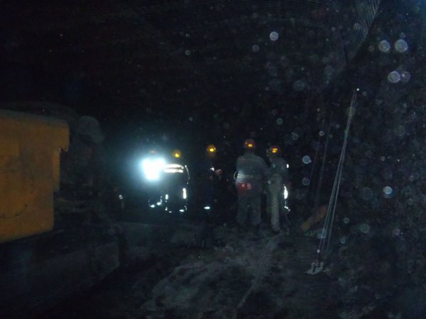 陜煤建設掘進公司：檸條塔項目部順利完成1-2煤貫通任務