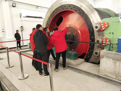 陜煤建設機電安裝公司承建的外部馬蓮臺煤礦提升機安裝工程順利通過驗收