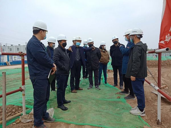 中央儲備糧新建項目領導小組組長、指揮部指揮長、副總經理王錄印蒞臨天工公司中儲糧項目檢查指導工作