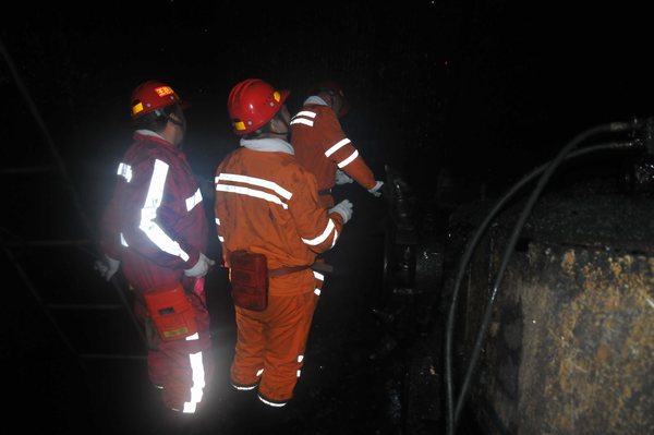 陜煤建設(shè)掘進(jìn)公司：上下聯(lián)動(dòng)密織安全網(wǎng)