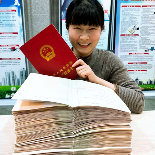 陜煤建設公司：江南世紀城小區成為商洛首家擁有產權車位小區