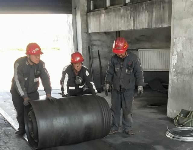 陜煤建設洗選煤運營公司：“五一”，我在這里奮戰