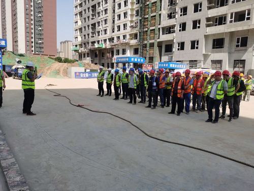 陜煤建設(shè)銅煤公司第十五項目部舉辦“迎五一、抓安全、保質(zhì)量、趕進度”趣味活動