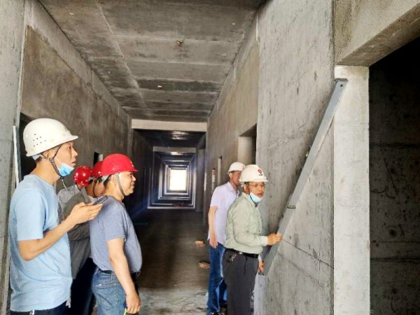 陜煤建設澄合分公司承建的曹家灘4#公寓樓工程一次性通過主體驗收