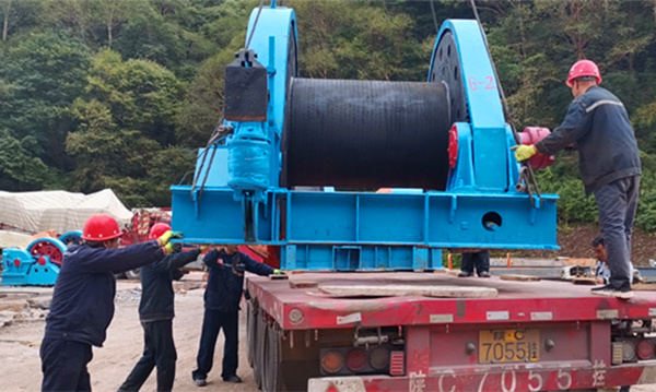 陜煤建設礦建三公司：積極組織施工設備，為新項目開工“保駕護航”