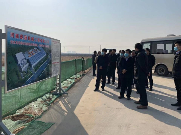 河南省長(zhǎng)葛市委書記尹俊營(yíng)一行深入陜煤建設(shè)渭南分公司河南龐源項(xiàng)目視察工作