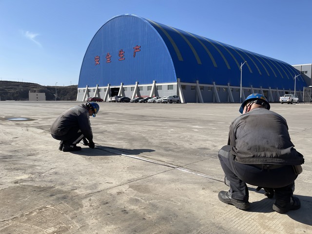 陜煤建設洗選煤運營公司安裝第五項目部： 堅守崗位度佳節 年味一分也不減