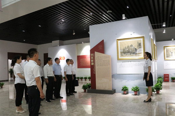 陜煤建設澄合分公司機關黨支部紅色尋訪過主題黨日