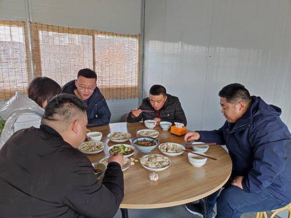 陜煤建設洗選煤運營公司：弘揚傳統(tǒng) 情暖冬至