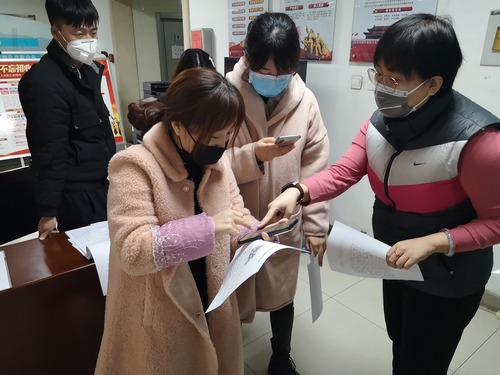 陜煤建設路橋分公司黨團聯手，筑好防疫“兩道墻”