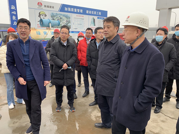 西咸新區灃西新城黨委書記、管委會主任劉宇斌一行蒞臨灃西新城第五學校項目調研指導工作