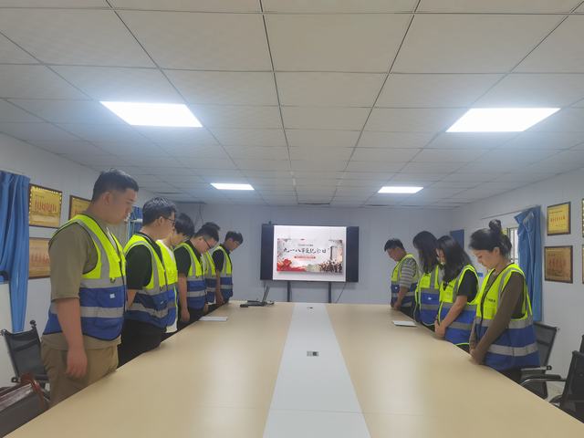 陜煤建設韓城分公司土建二項目部舉行“銘記歷史，勿忘國恥紀念九一八事變”專題學習會