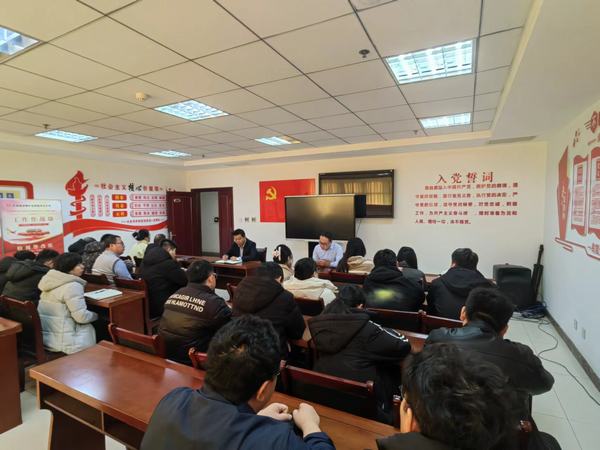 陜煤建設(shè)煤礦運(yùn)營(yíng)服務(wù)分公司：第一時(shí)間召開(kāi)專(zhuān)題 會(huì)議傳達(dá)學(xué)習(xí)陜煤集團(tuán) 陜煤建設(shè)兩級(jí)會(huì)議精神