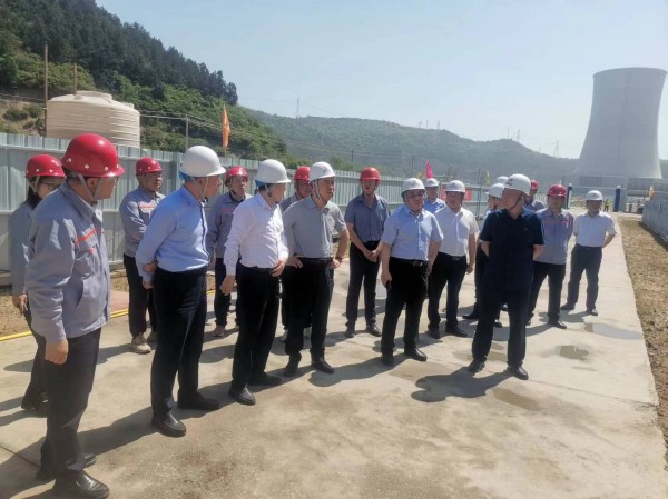 陜煤集團副總經理宋召軍一行蒞臨黃陵礦業店頭電廠項目檢查指導工作