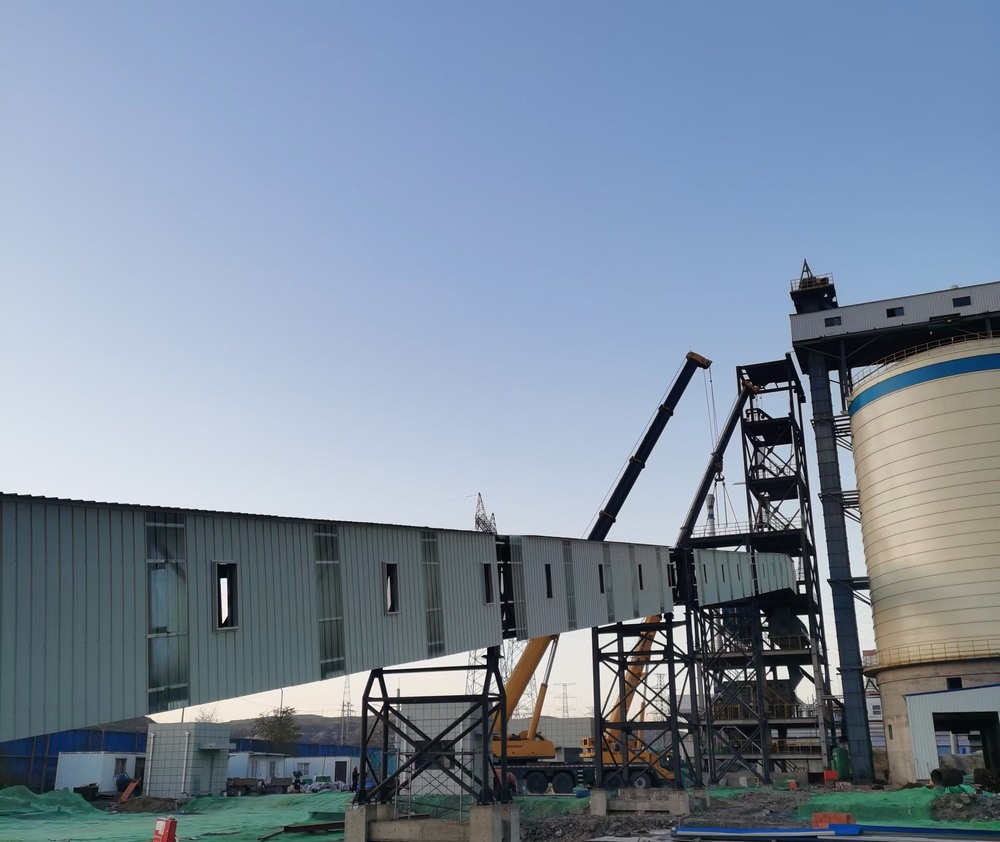 陜煤建設(shè)天工公司土建第二十五項目部：細化“人、材、機”管理，助力棧橋順利吊裝