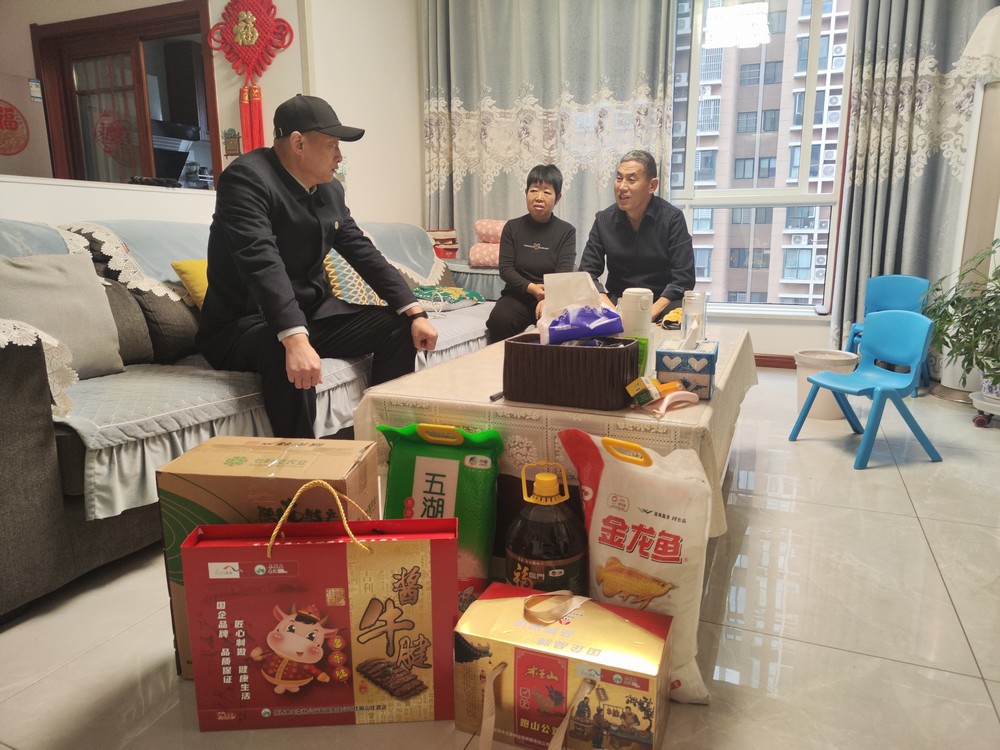 陜煤建設礦建三公司：情暖寒冬，歲末關懷顯真情