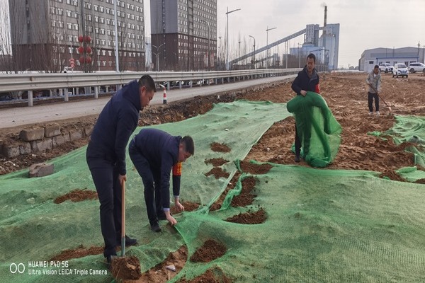 陜煤建設煤礦運營服務分公司：弘揚雷鋒精神 踐行勞動之美