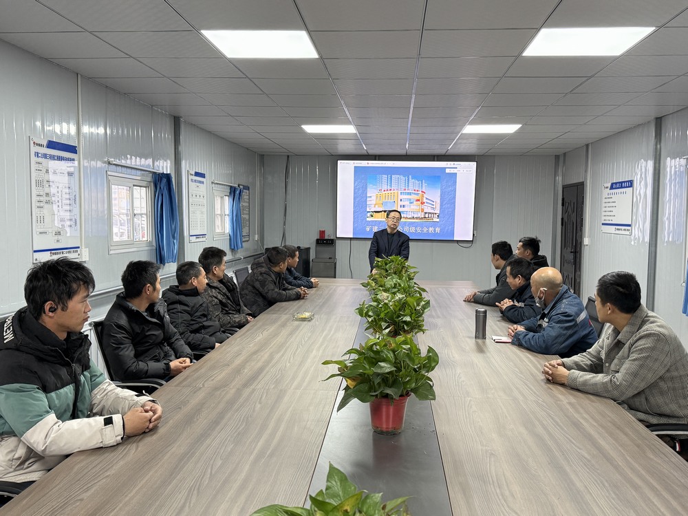 陜煤建設礦建二公司：強化思想意識夯實安全根基