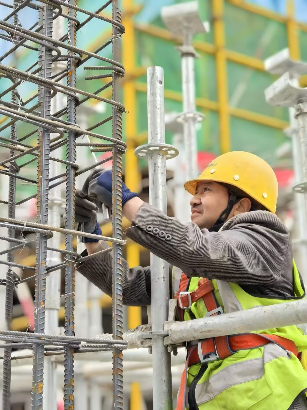 陜煤建設(shè)天工公司土建第九項目部：春風(fēng)勁吹施工忙，李家溝風(fēng)井項目加速前行