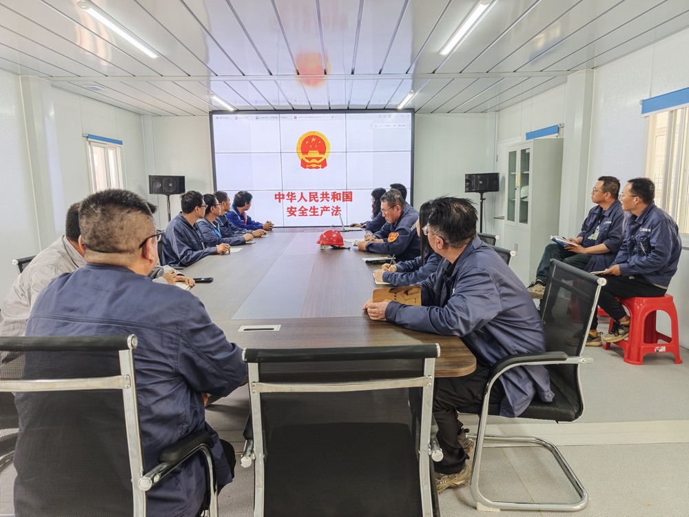 陜煤建設(shè)韓城分公司土建四項(xiàng)目部：常念安全“緊箍咒”，奮楫揚(yáng)帆逐“安”行