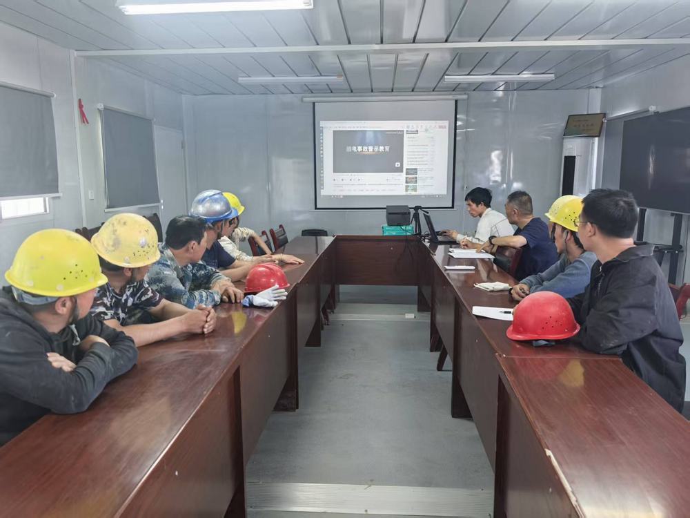 陜煤建設天工公司新疆第一項目部：三措并舉奏響安全生產“零隱患”強音