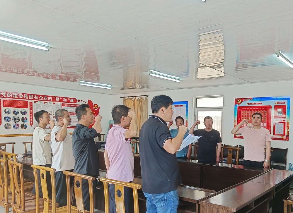 陜煤建設(shè)韓城分公司安裝六項目部：安全“不違章” 青春勇?lián)?dāng)