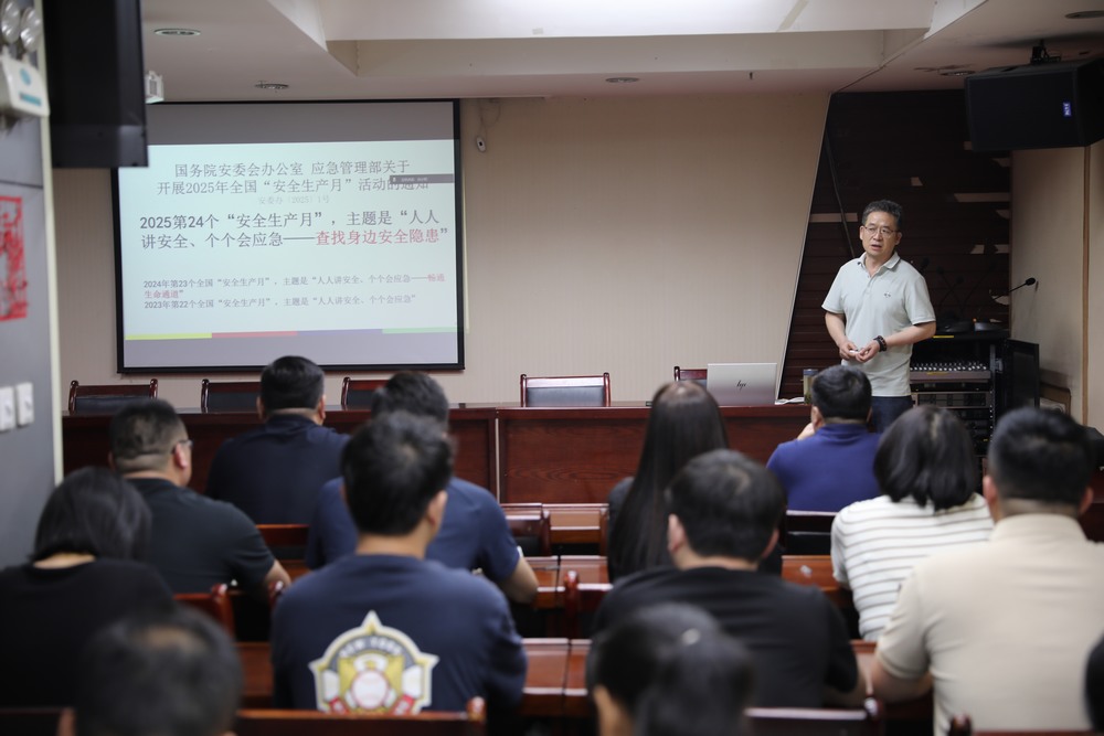 陜煤建設路橋分公司以宣傳為墨，繪就安全發展新圖景