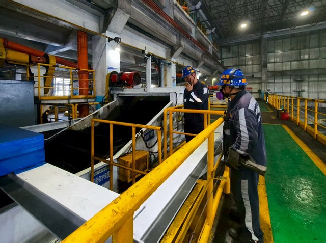 陜煤建設洗選煤運營公司紅柳林洗煤廠項目部：心有猛虎，細嗅薔薇