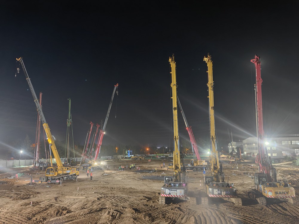 陜煤建設(shè)銅煤公司：金秋時節(jié)干勁足 項(xiàng)目建設(shè)節(jié)節(jié)高