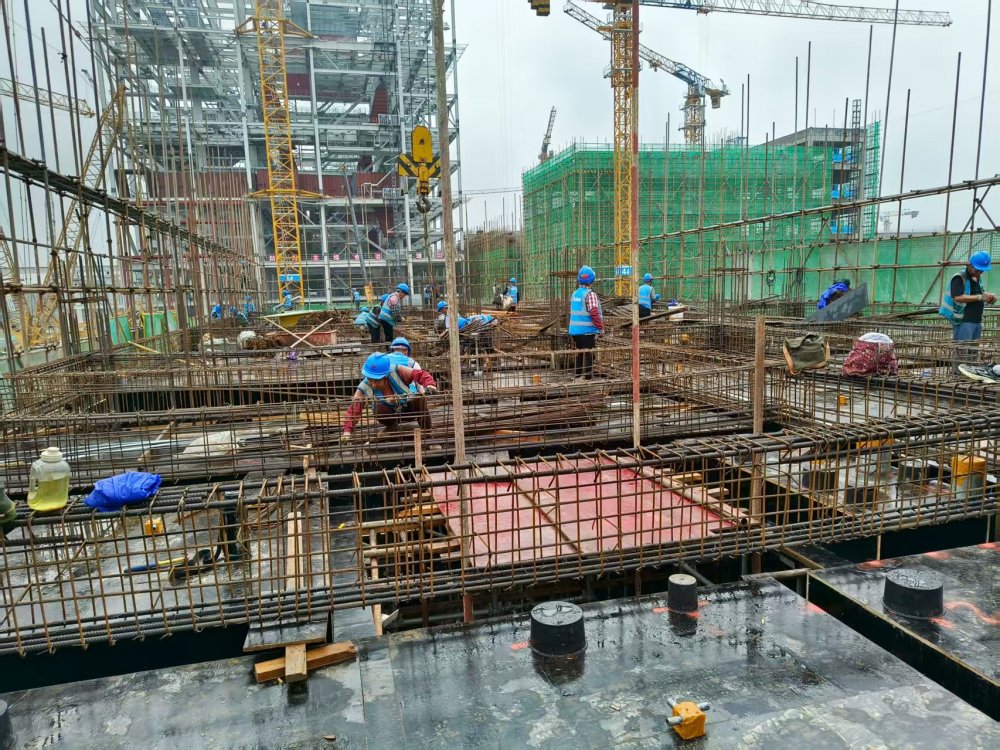 陜煤建設韓城分公司土建四項目部：雙節攻堅奏強音，項目建設破浪行