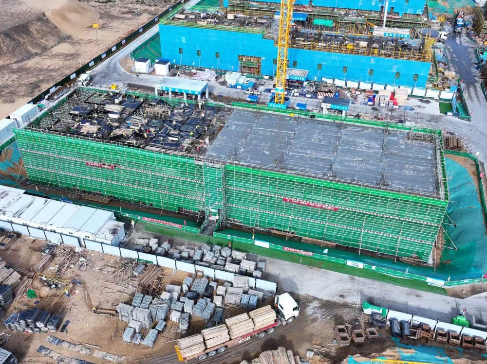 戰荒漠、搶節點！陜煤建設天工公司土建第五項目部以“鐵軍擔當”推進榆林化學二期建設